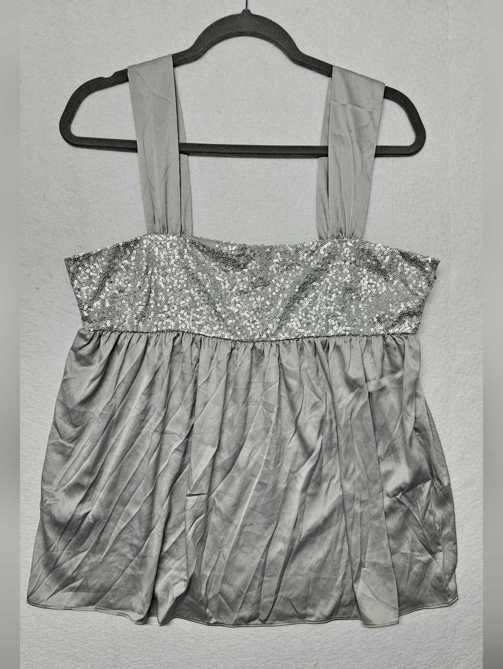 New York & Company Stretch Babydoll Tank Top Sequins Satin Glam Silver Y2K 2010
